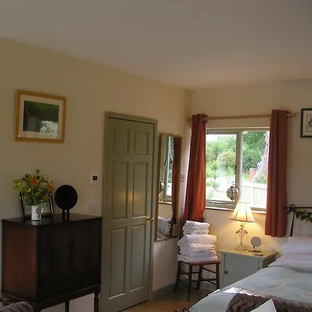 Myrtleberry Studio Bnb Castlemorton Экстерьер фото